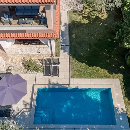 Vakantiehuis House Rita With Private Pool